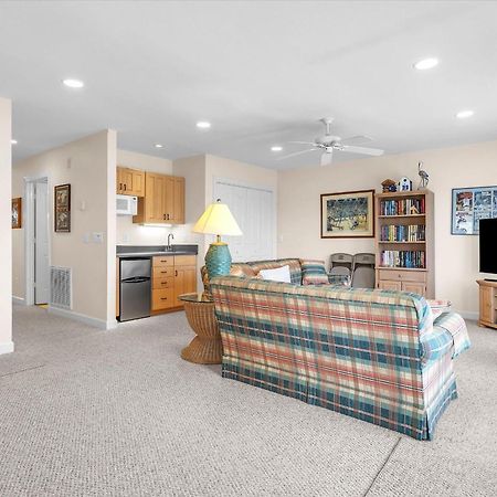 Вилла Prime Time Caswell Beach Экстерьер фото
